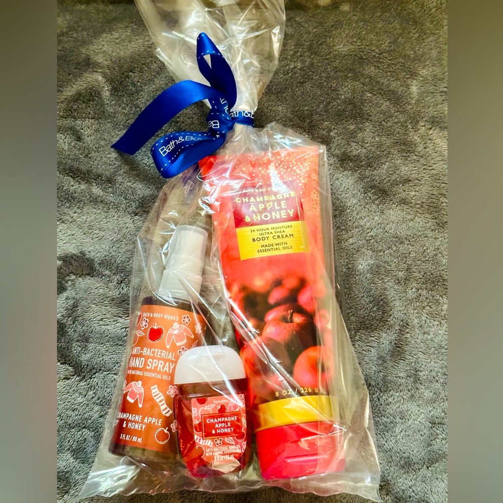 Champagne Apple Honey Gift Set - Body Cream & Hand Sanitizer